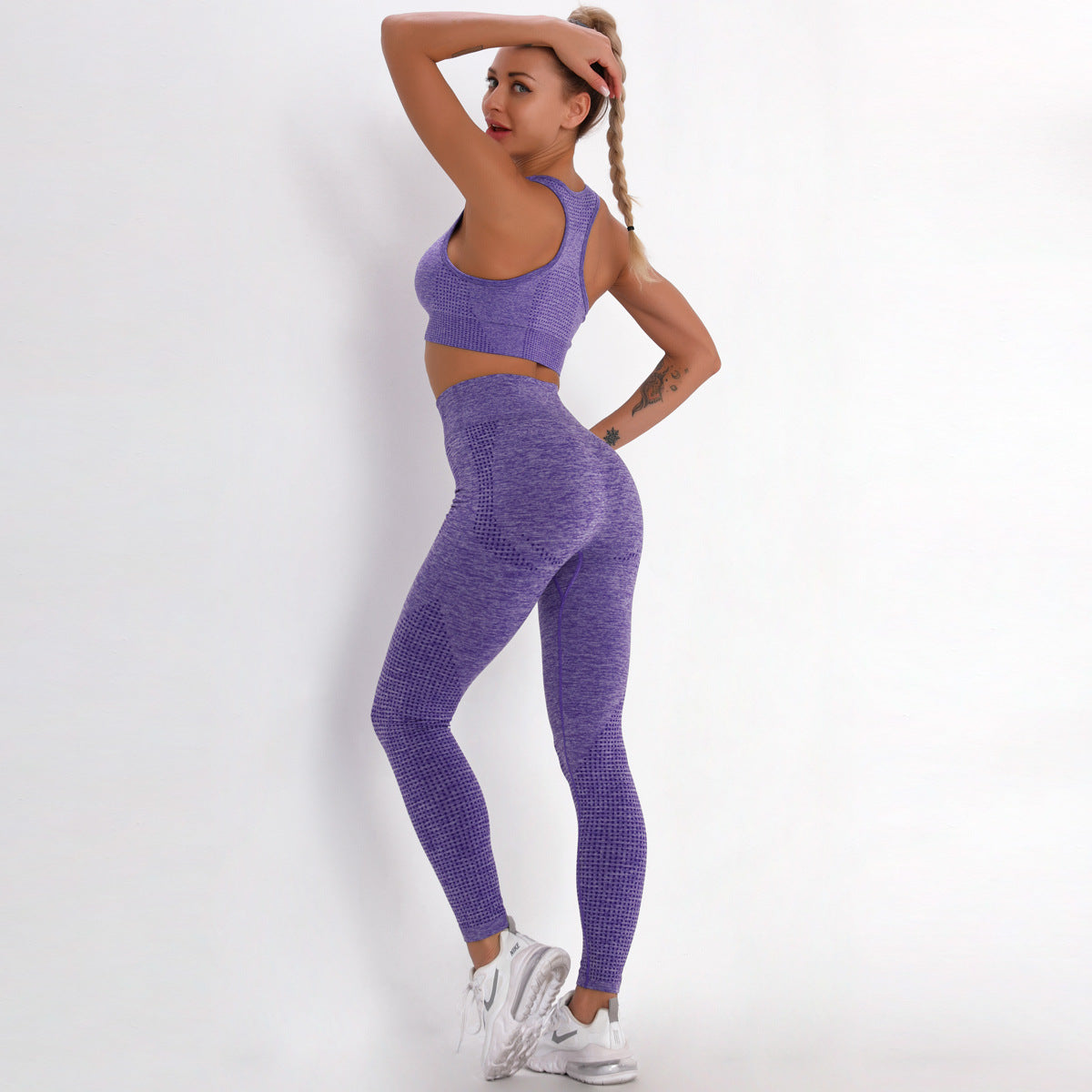 Seamless knitted yoga workout clothes